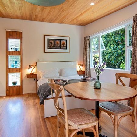Chalet Karaka Takaka Exterior photo