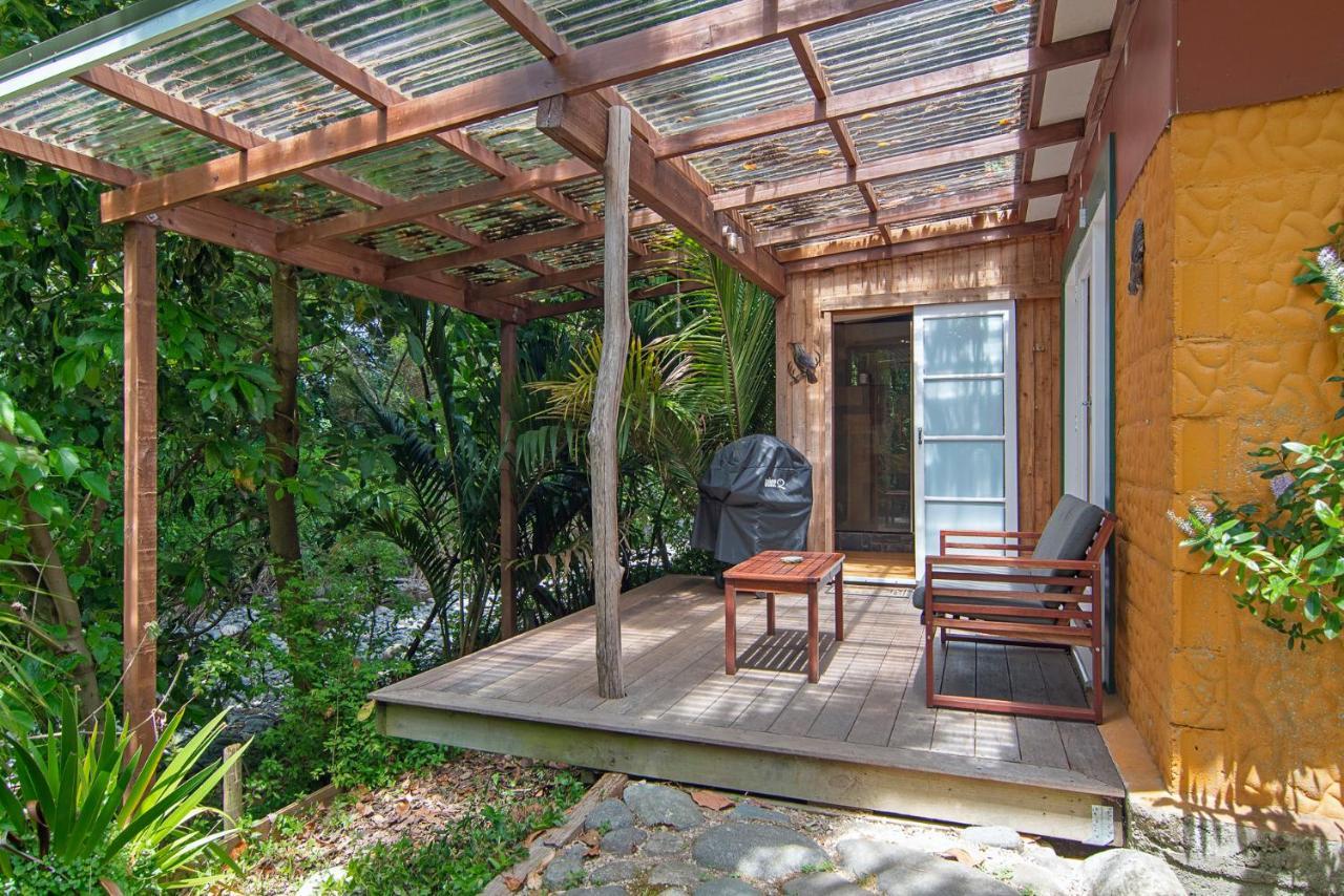 Chalet Karaka Takaka Exterior photo